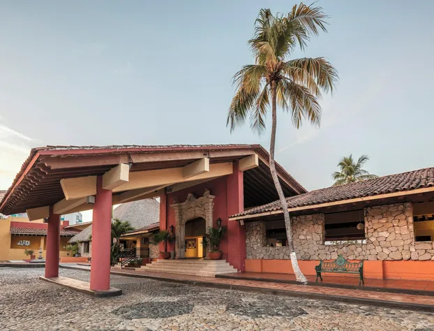 Holiday Inn Resort Ixtapa All-Inclusive by IHG hotel detail image 1