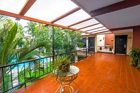 Hotel Puerta Del Sol hotel detail image 3