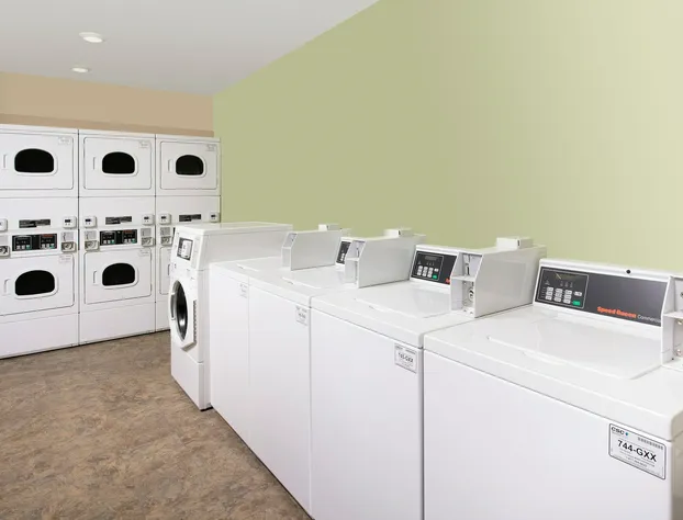 Studio 6 Extended Stay Birmingham Pelham AL hotel detail image 1