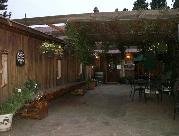 Whitebird Summit Lodge hotel detail image 1