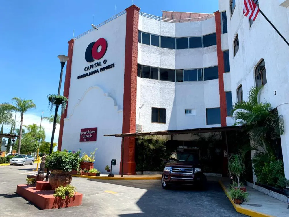 Hotel Guadalajara Express hotel hero