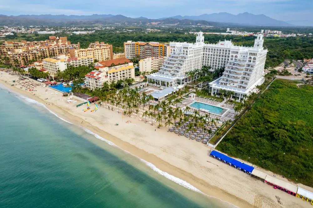 Hotel Riu Palace Pacifico - Adults Only - All Inclusive hotel hero
