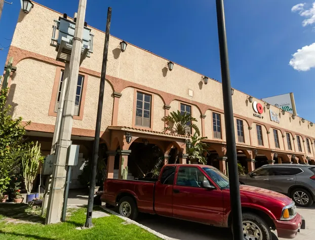 Capital O Mansion Los Arcos hotel detail image 1