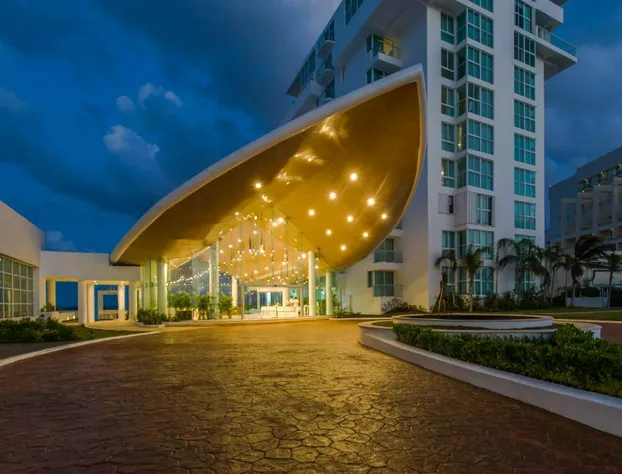 Oleo Cancun Playa All Inclusive Resort hotel detail image 4