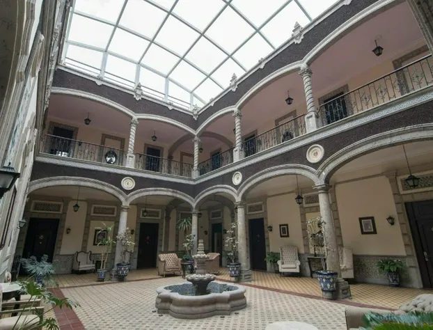 Hotel Morales Historical & Colonial Downtown Core hotel detail image 3