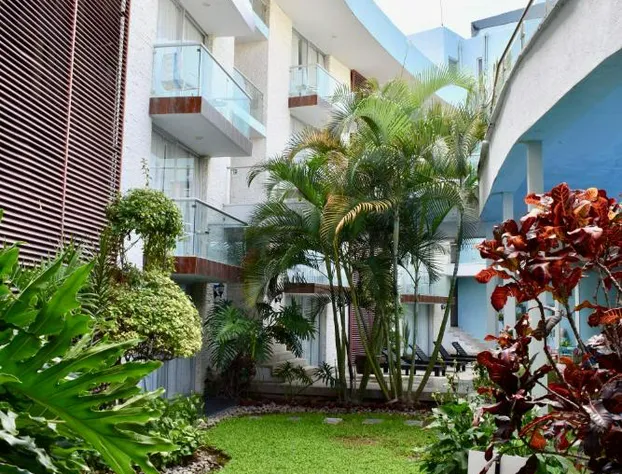 Country Hotel and Suites hotel detail image 1