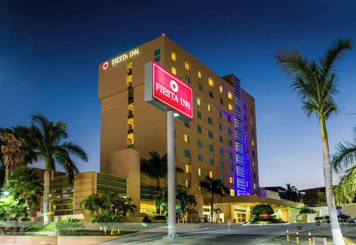 Fiesta Inn Tuxtla hotel hero