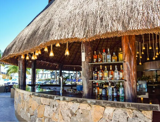 Reef Yucatan Hotel and Convention Center All Inclusive hotel detail image 2