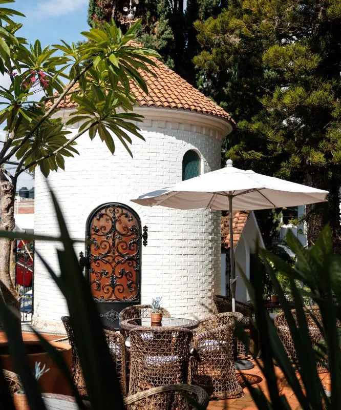 Casa Bonita Hotel & Luxury Residence hotel hero