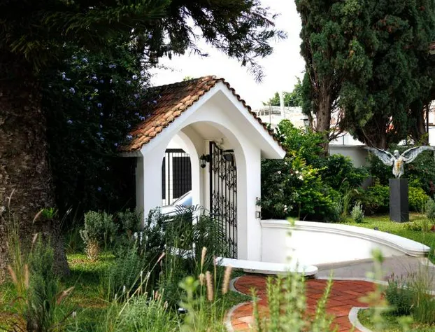 Casa Bonita Hotel & Luxury Residence hotel detail image 1