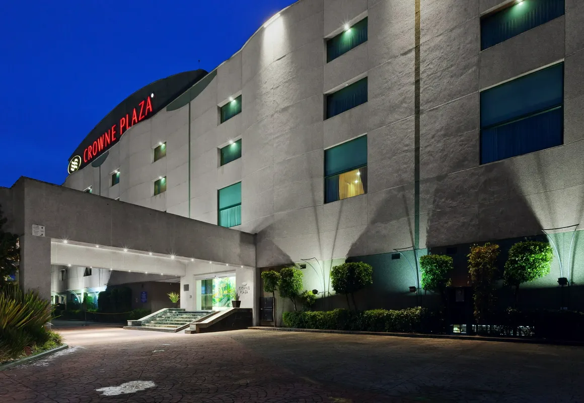 Crowne Plaza Toluca Lancaster by IHG hotel hero