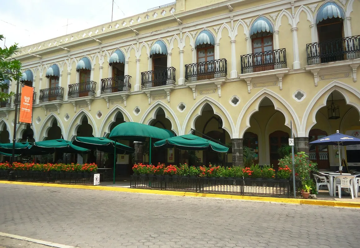 Concierge Plaza Colima hotel hero