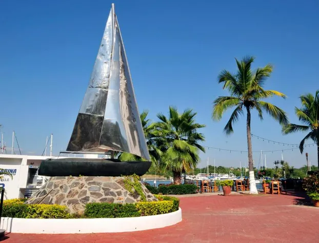 Marina Banderas Suites hotel detail image 3