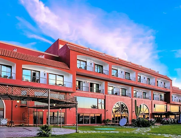 La Posada Hotel & Beach Club hotel detail image 1