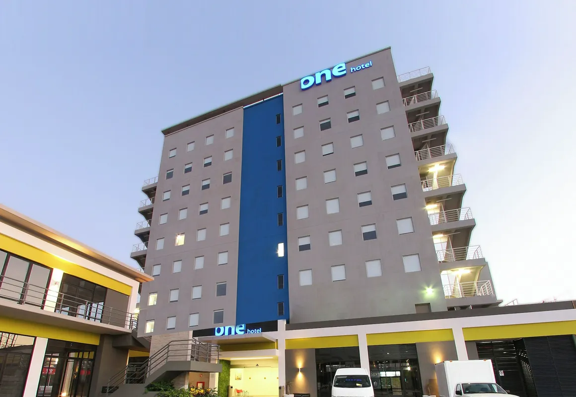 One La Paz Hotel hotel hero