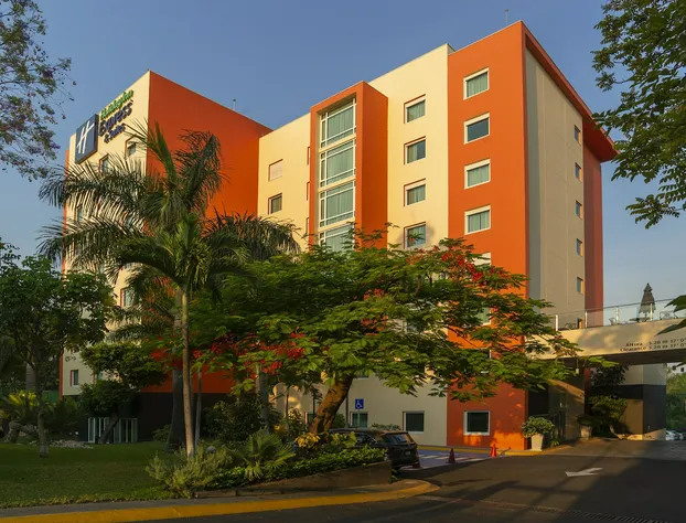 Holiday Inn Express Hotel & Suites Cuernavaca by IHG hotel detail image 3