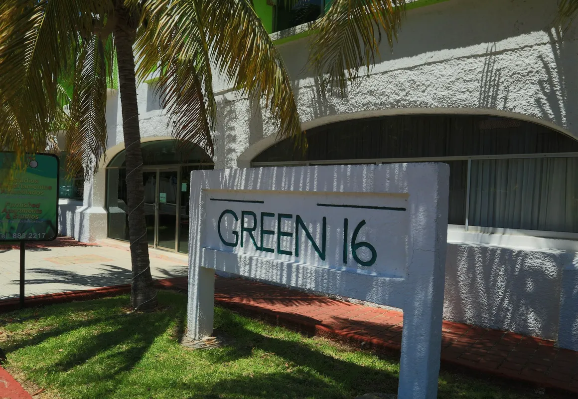 Hotel Green 16 hotel hero