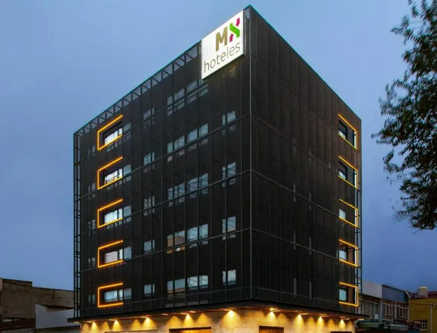 Hotel MX aeropuerto CDMX, Trademark Collection by Wyndham hotel detail image 2