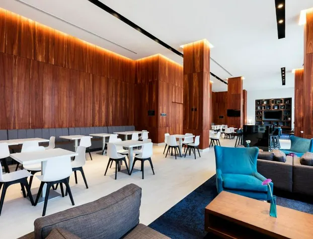 Fiesta Inn Express Cancún Cumbres hotel detail image 4