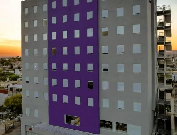 Sleep Inn Leon Antares hotel detail image 1