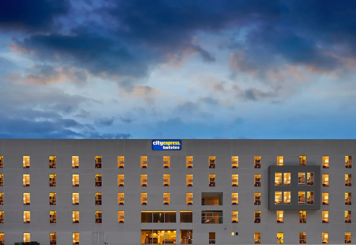 City Express by Marriott Ciudad de México Tlalnepantla hotel hero