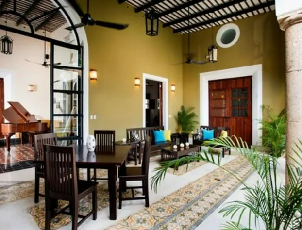 Boutique by the Museo hotel detail image 4