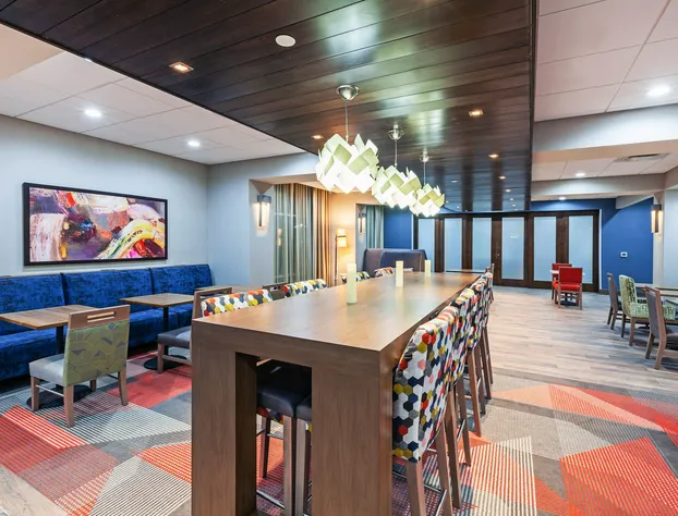 Hampton Inn Gardner Conference Center hotel detail image 2