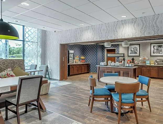 Hampton Inn Camden hotel detail image 4