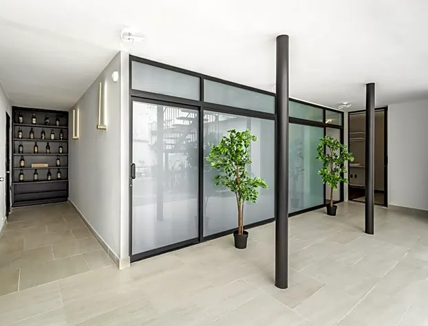 Singular Goldsmith hotel detail image 1