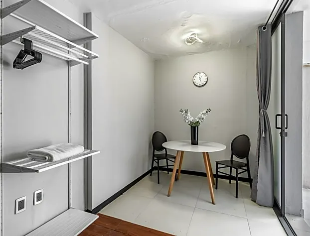 Singular Goldsmith hotel detail image 2