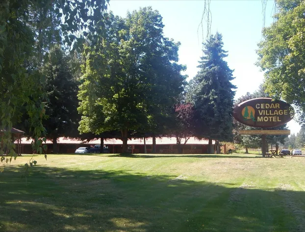 Cedar Village Motel hotel detail image 2
