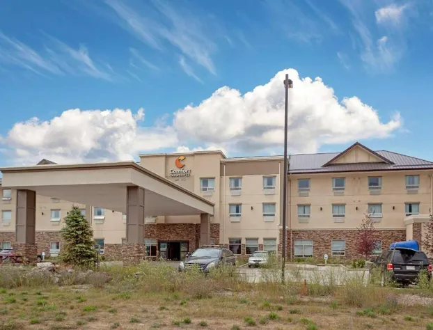 Comfort Inn & Suites hotel detail image 2