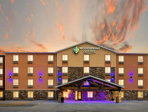 WoodSpring Suites Davenport Quad Cities hotel detail image 1