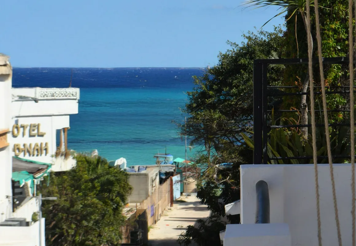 Calma Chicha Rooms hotel hero