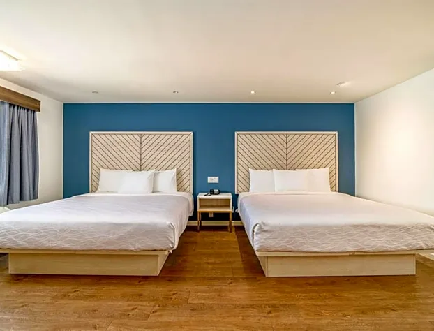 Trend Hotel at LAX Airport hotel detail image 4