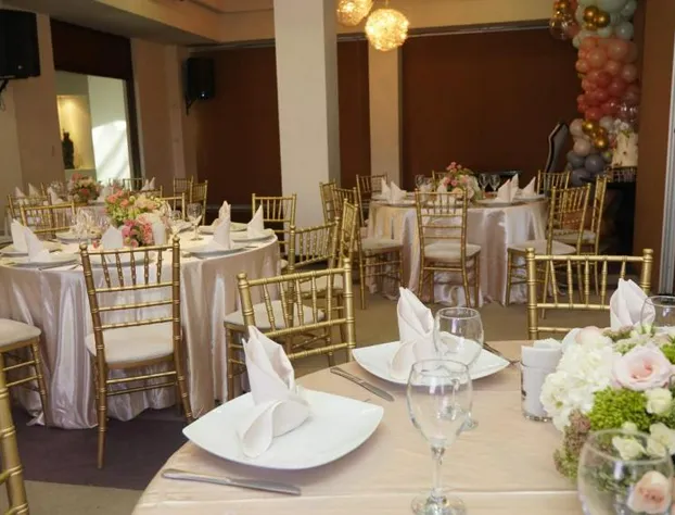 Hotel Colon Plaza Business Class hotel detail image 1