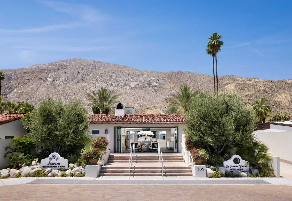 La Serena Villas hotel hero