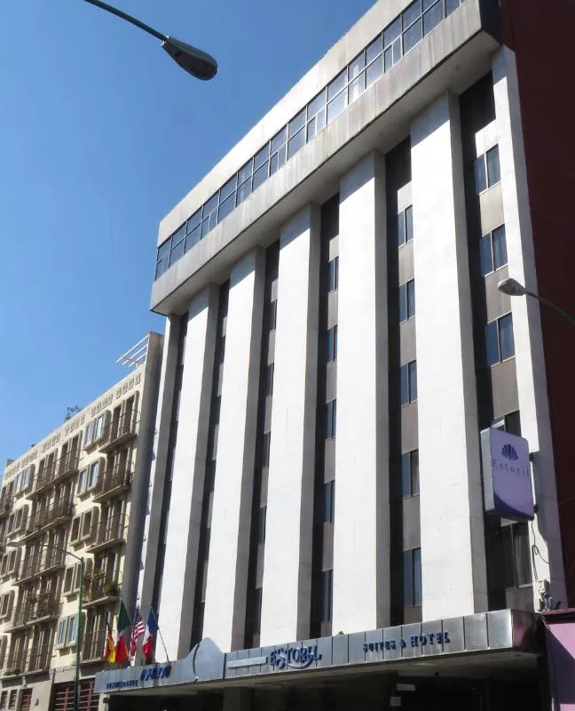 Hotel Estoril hotel hero