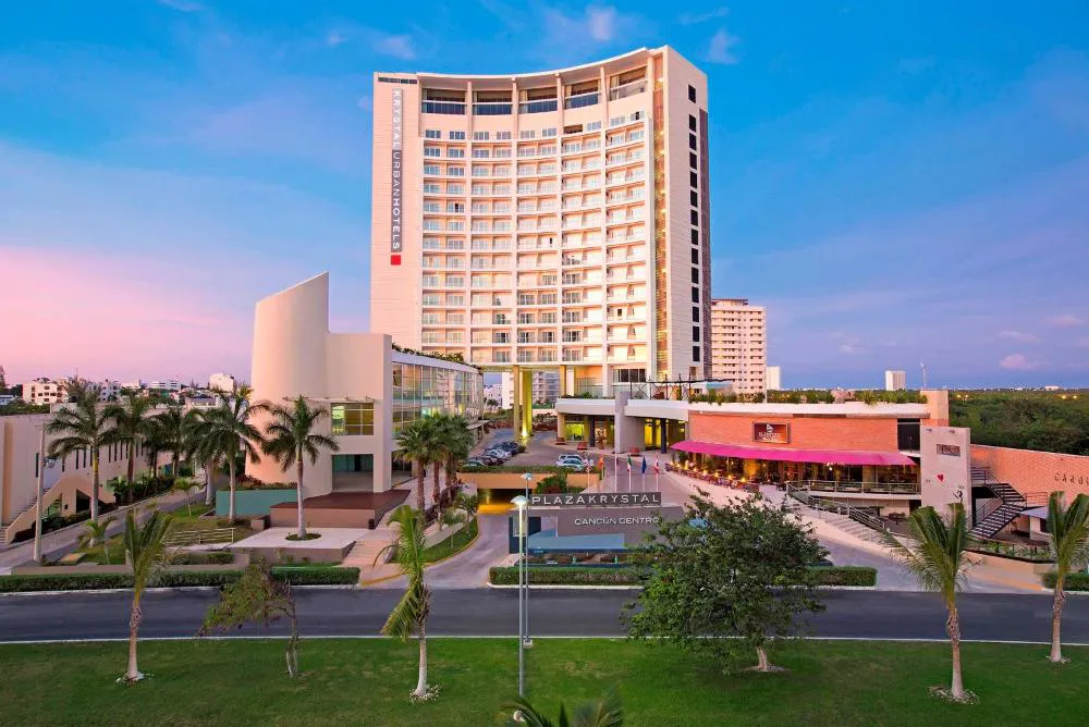 Krystal Urban Cancun & Beach Club hotel hero