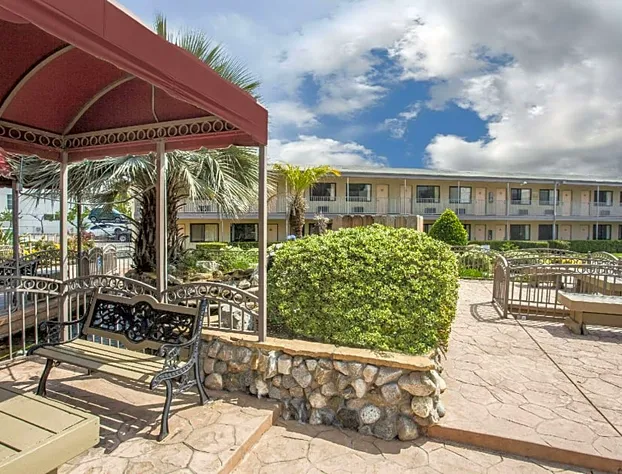 Knights Inn Pico Rivera hotel detail image 2