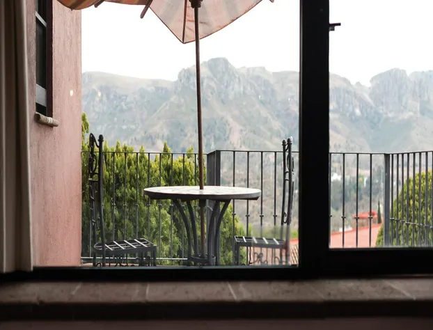 Hotel Misión Grand Casa Colorada hotel detail image 2