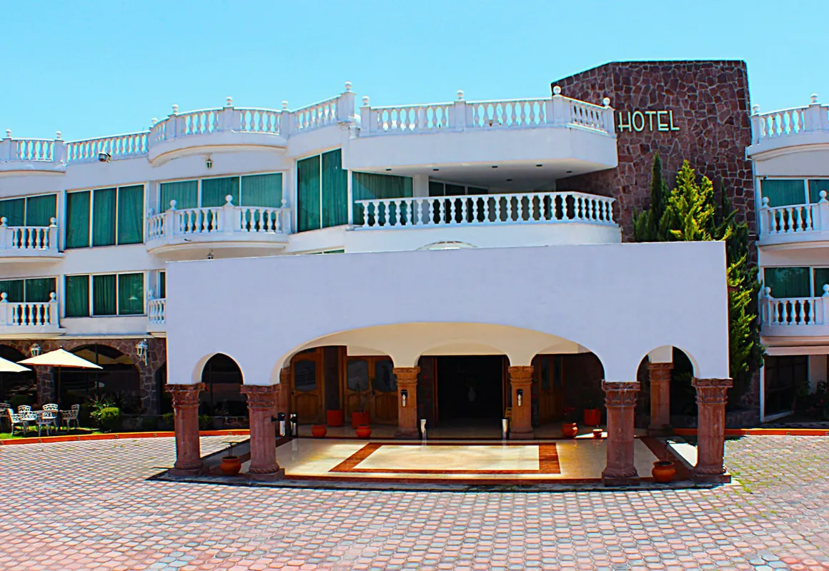 Best Western Toluca hotel hero