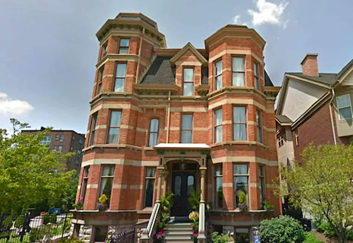 The Inn at 97 Winder hotel hero