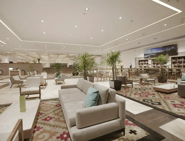 InterContinental Presidente Cancun Resort by IHG hotel detail image 3