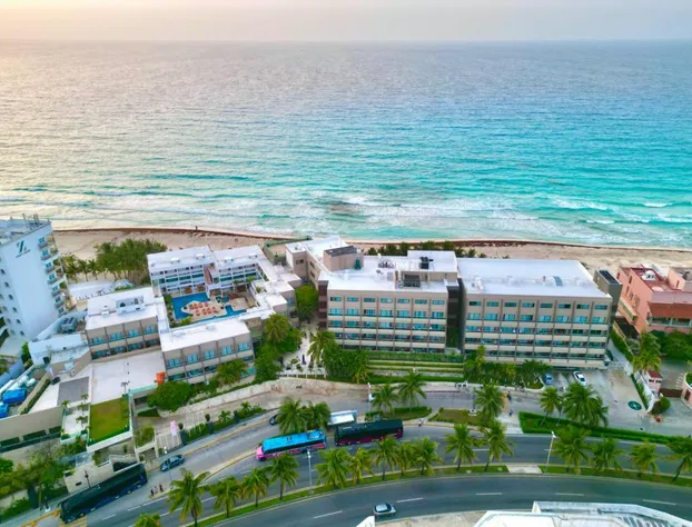 Flamingo Cancun - All Inclusive hotel detail image 2