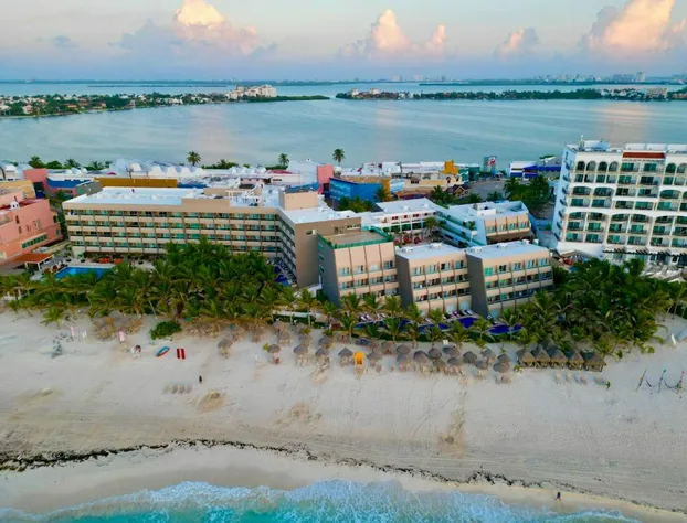 Flamingo Cancun - All Inclusive hotel detail image 3