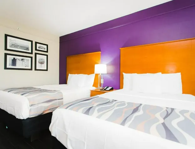 Palacio Royale Inn Signature Katy hotel detail image 4