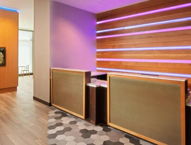 SpringHill Suites by Marriott New Orleans Downtown/Canal Street hotel detail image 3