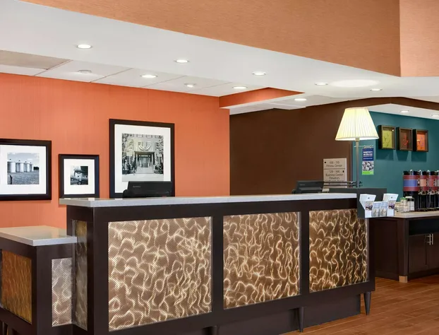Hampton Inn by Hilton Chicago-Midway Airport hotel detail image 4