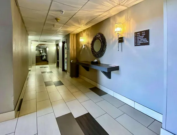 Comfort Inn Owasso - Tulsa hotel detail image 3